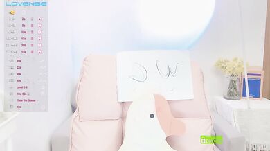 stripchat【Swag_SASA】百变小魔女~!蓝芽跳蛋~白虎骚逼 (5)